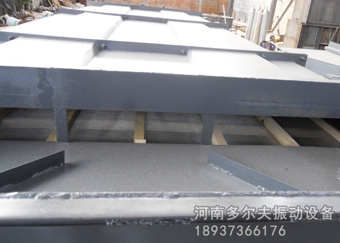 直線振動(dòng)篩